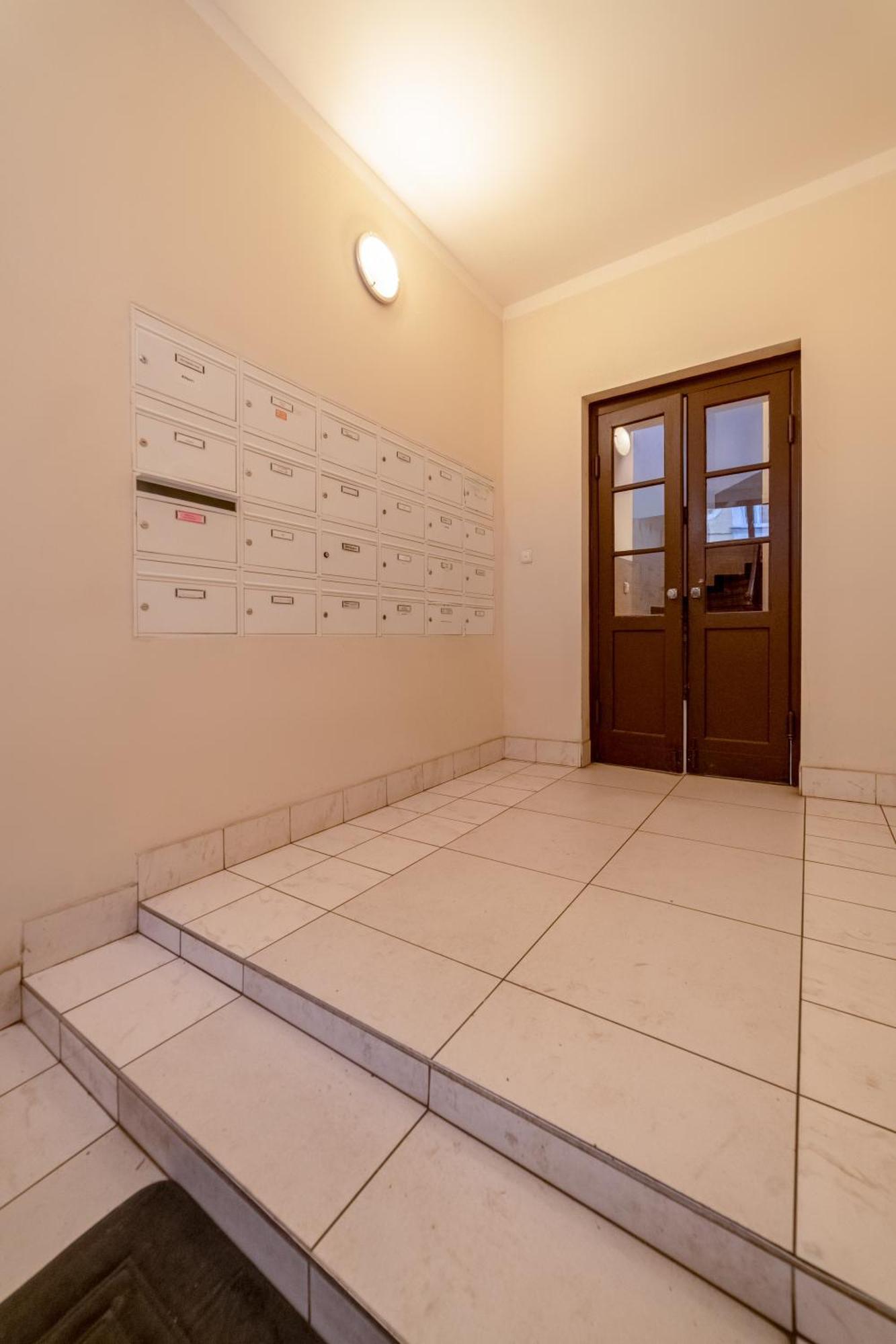 Hidden Nook Of Old Cozy In The Heart Of History By Rentez Apartment *